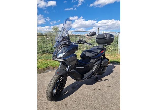 APRILIA SR GT 125 2026 - BAZAR - APRILIA - MOTOBAZAR