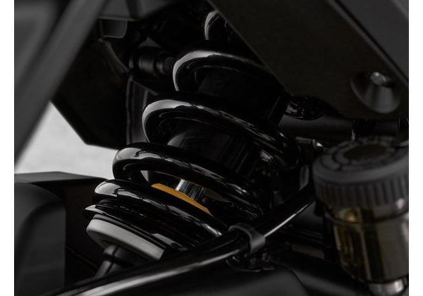 QJ MOTOR SRK 600 - ČERNÁ - 2026 - SRK 600 - MOTORKY