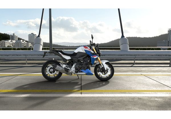 BMW F 900 R - SPORT - ROADSTER - MOTORKY