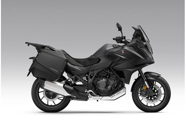 HONDA NT1100 MT - ČERNÁ 2027 - NT1100 - MOTORKY