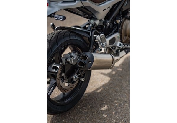 QJMOTOR SRV 550 ČERNÁ - SRV 550 - MOTORKY