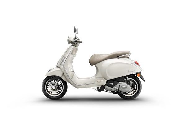 VESPA PRIMAVERA 125 S E5+ - BÍLÁ 2026 - PRIMAVERA - SKÚTRY