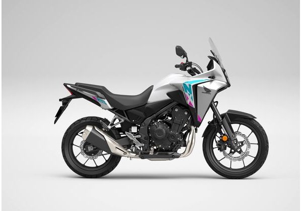 HONDA NX500 - BÍLÁ 2026 - NX500 - MOTORKY