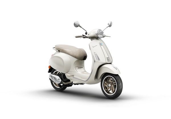 VESPA PRIMAVERA 125 S E5+ - BÍLÁ 2026 - PRIMAVERA - SKÚTRY