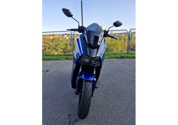 HORWIN SK3 BLESKOVĚ MODRÁ - DEMO 2025 - DEMO AKČNÍ MOTOCYKLY - MOTORKY
