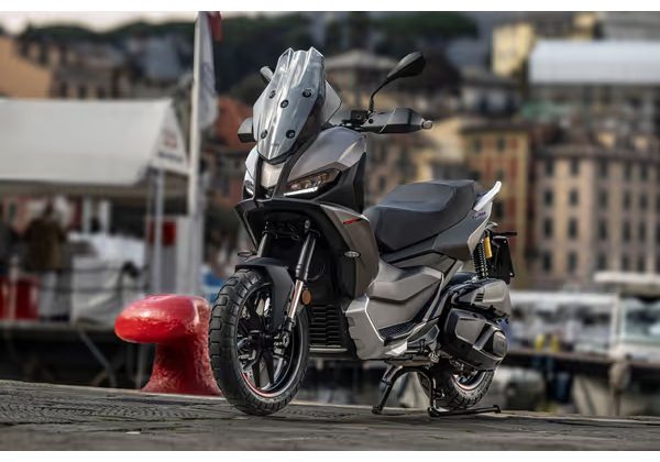 APRILIA SR GT 400 - BOULDER GREY - 2026 - SR GT 400 - SKÚTRY