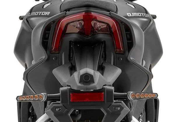 QJ MOTOR SRK 800 - ČERNÁ - SRK 800 - MOTORKY