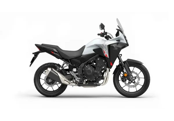 HONDA NX500 - BÍLÁ 2024