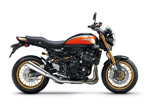 KAWASAKI Z900RS SE (70 KW) - ČERNÁ 2026 - MOTOCYKLY KAWASAKI - MOTORKY