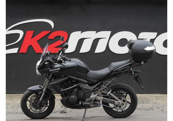 KAWASAKI VERSYS 650 ČERNÁ BAZAR