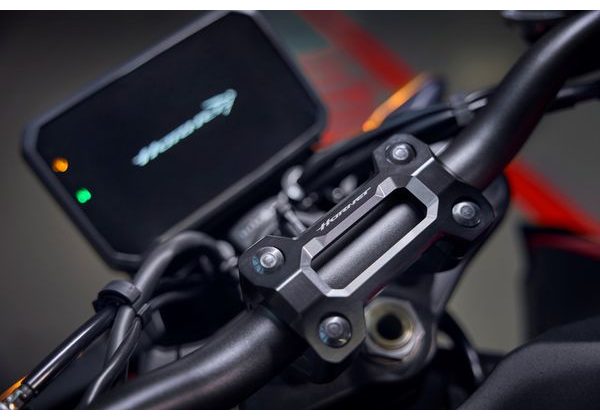 HONDA CB1000 HORNET - BÍLÁ 2025 - CB1000 HORNET - MOTORKY