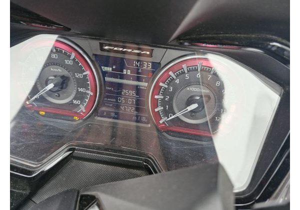 HONDA FORZA 125 SE - 2023 - BAZAR - HONDA - MOTOBAZAR