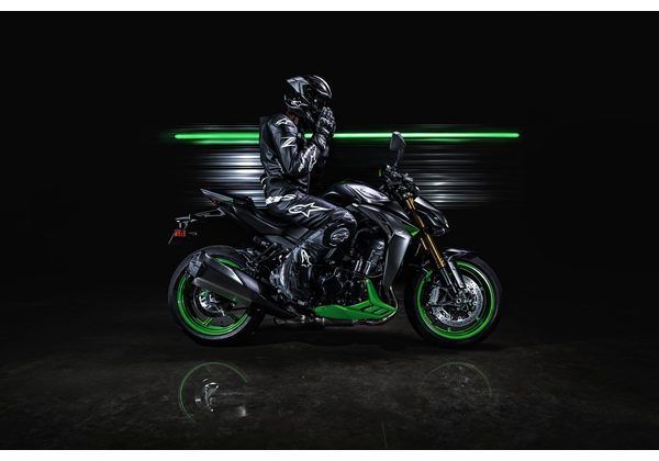 KAWASAKI Z1100 SE - ŠEDÁ 2027 - SUPERNAKED - MOTORKY