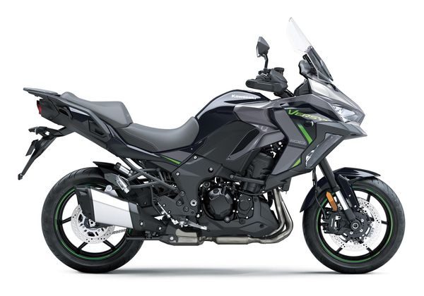 KAWASAKI VERSYS 1100 S ŠEDÁ 2025 - ADVENTURE TOURER - MOTORKY