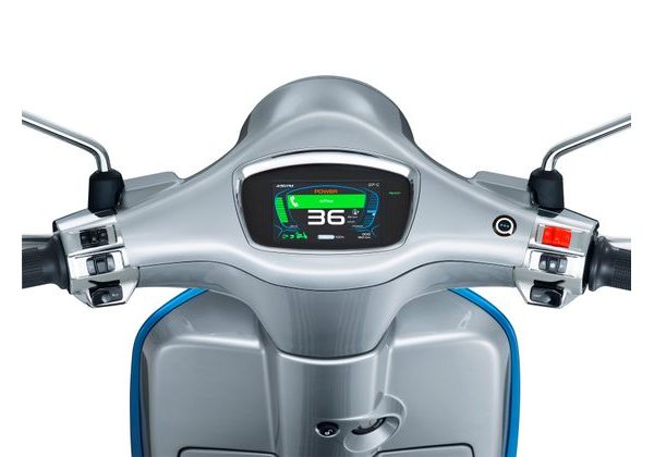 VESPA ELETTRICA L1 E5 - STŘÍBRNÁ, MODRÁ - VESPA - SKÚTRY