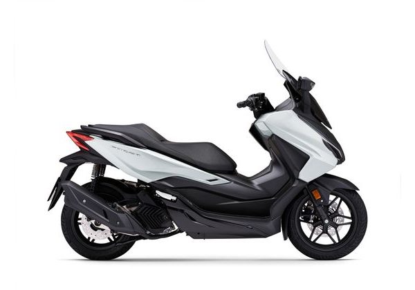 HONDA FORZA 125 - BÍLÁ 2026 - FORZA 125 - SKÚTRY