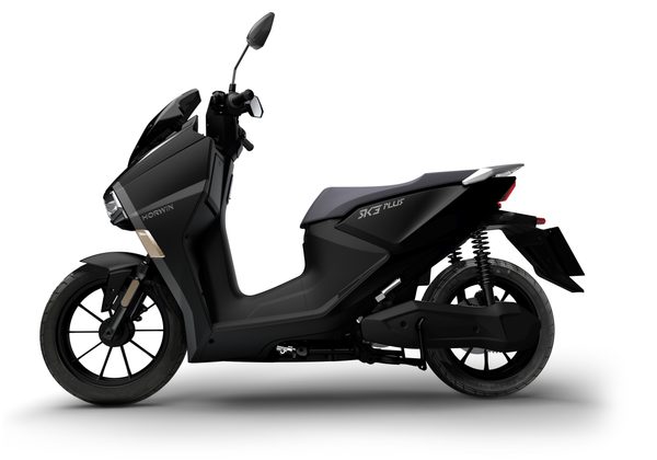 HORWIN SK3 PLUS MATNÁ ČERNÁ - COMFORT RANGE - HORWIN SK3 PLUS - COMFORT RANGE - SKÚTRY