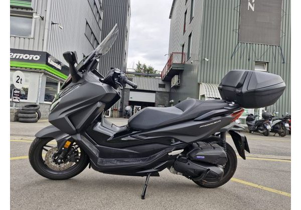 HONDA FORZA 125 - BAZAR - HONDA - MOTOBAZAR