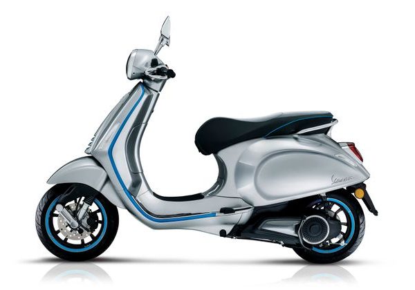 VESPA ELETTRICA L3 E5 - STŘÍBRNÁ, MODRÁ