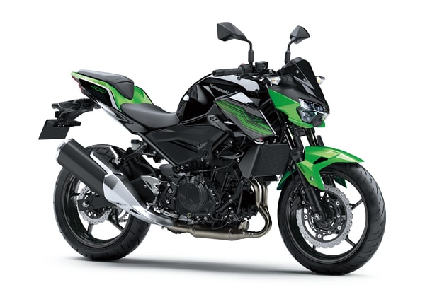 KAWASAKI Z400 ZELENÁ