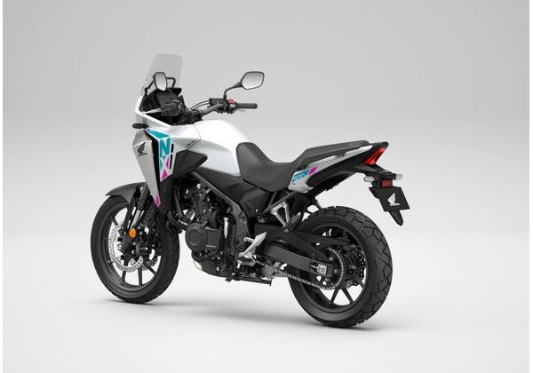 HONDA NX500 - BÍLÁ 2026 - NX500 - MOTORKY