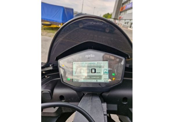 APRILIA TUONO 660 - BAZAR