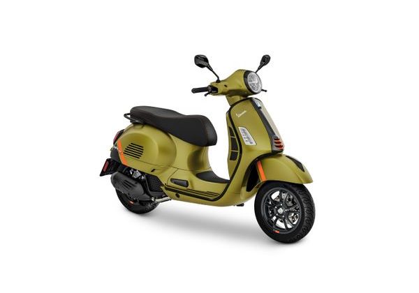 VESPA  GTS 125 SS RST E5 - ZELENÁ