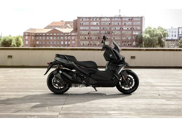 BMW C 400 X - BLACKSTORM METALLIC - URBAN MOBILITY - MOTORKY