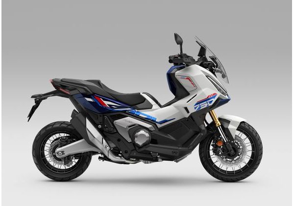 HONDA X-ADV 750 SPECIAL EDITION - TRIKOLÓRA 2026 - X-ADV 750 - MOTORKY