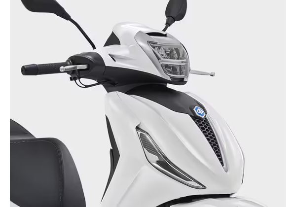 PIAGGIO BEVERLY 310 HPE E5+ - BIANCO LUNA 2025 - BEVERLY - SKÚTRY