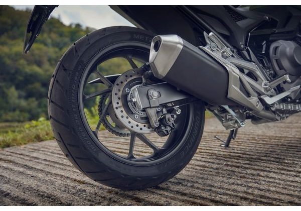 HONDA NC750X DCT - ČERNÁ 2026 - NC750X - MOTORKY