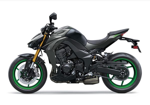 KAWASAKI Z1100 SE - ŠEDÁ 2026 - SUPERNAKED - MOTORKY