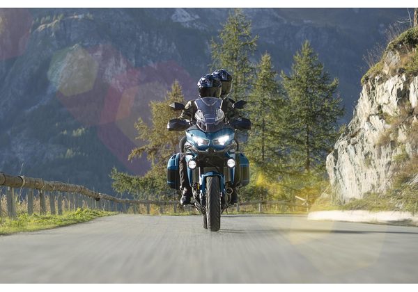 KAWASAKI VERSYS 650 - MODRÁ 2026 - ADVENTURE TOURER - MOTORKY