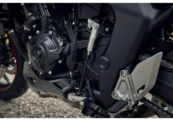 HONDA CB1000GT - ČERNÁ 2026 - SPORT TOURING - MOTORKY