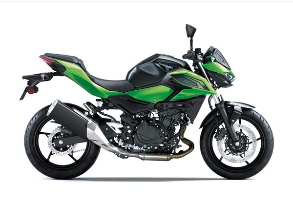 KAWASAKI Z500 - ZELENÁ 2026 - SUPERNAKED - MOTORKY