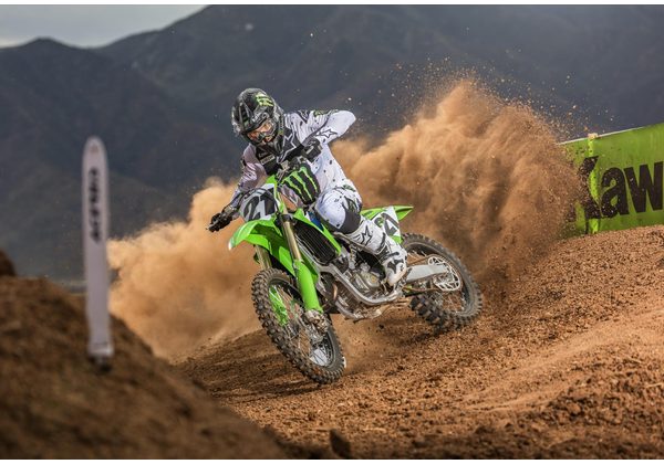 KAWASAKI KX450 - ZELENÁ 2026 - MOTOCROSS & ENDURO - MOTORKY