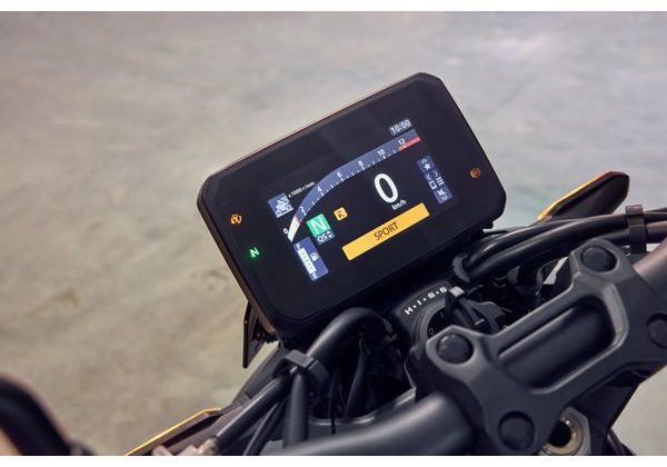 HONDA CB1000 HORNET SP - ČERNÁ 2025 - CB1000 HORNET - MOTORKY