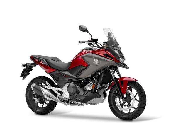 HONDA NC750X CANDY CHROMOSPHERE RED