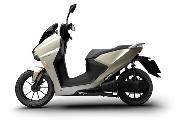 HORWIN SK3 METALICKÁ ZLATÁ - COMFORT RANGE - HORWIN - SKÚTRY