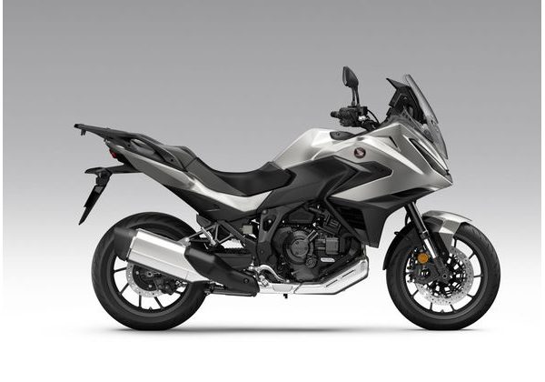 HONDA NT1100 MT - STŘÍBRNÁ 2027 - NT1100 - MOTORKY