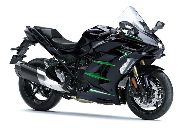 KAWASAKI NINJA H2 SX ČERNÁ 2023