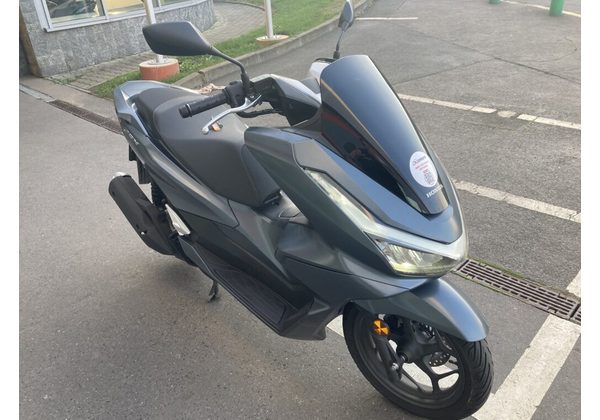 HONDA PCX 125 DX - DEMO 2025 - DEMO AKČNÍ MOTOCYKLY - MOTORKY