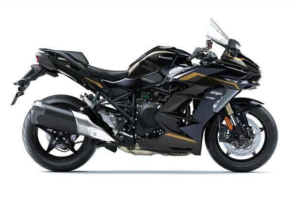 KAWASAKI NINJA H2 SX - ZLATÁ 2026 - SPORT TOURER - MOTORKY