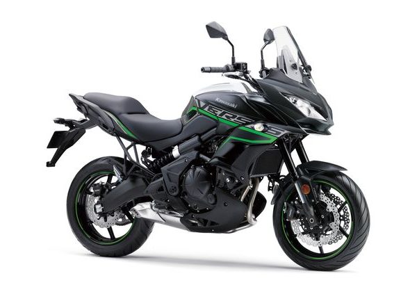 KAWASAKI VERSYS 650 SE ŠEDÁ TMAVÁ