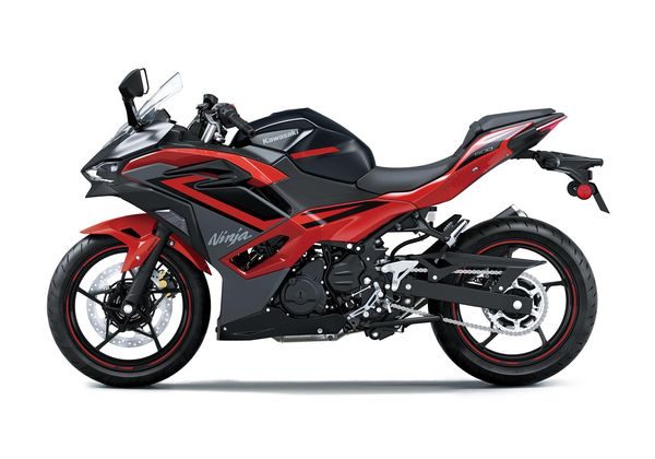 KAWASAKI NINJA 500 SE - SUPERSPORT & SPORT - MOTORKY