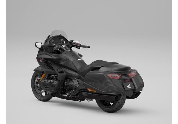 HONDA GL 1800 GOLDWING - MATNÁ ČERNÁ 2025 - GL1800 GOLD WING - MOTORKY