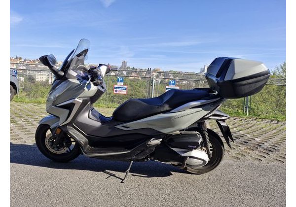 HONDA FORZA 350 - BAZAR - HONDA - MOTOBAZAR