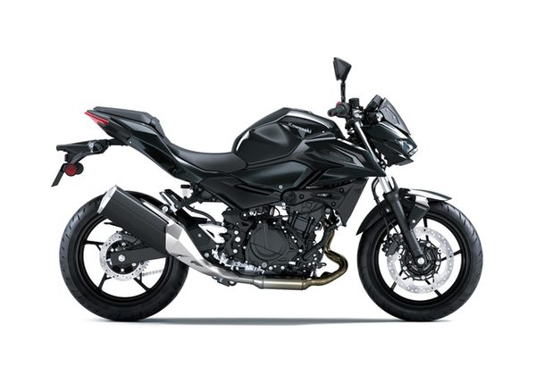 KAWASAKI Z500 - ŠEDÁ 2027 - SUPERNAKED - MOTORKY
