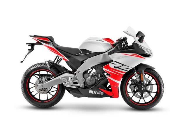 APRILIA RS 125 E5+ - KINGSNAKE WHITE 2025 - SUPERSPORT - MOTORKY