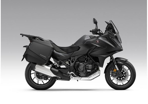 HONDA NT1100 MT - ČERNÁ 2027 - NT1100 - MOTORKY